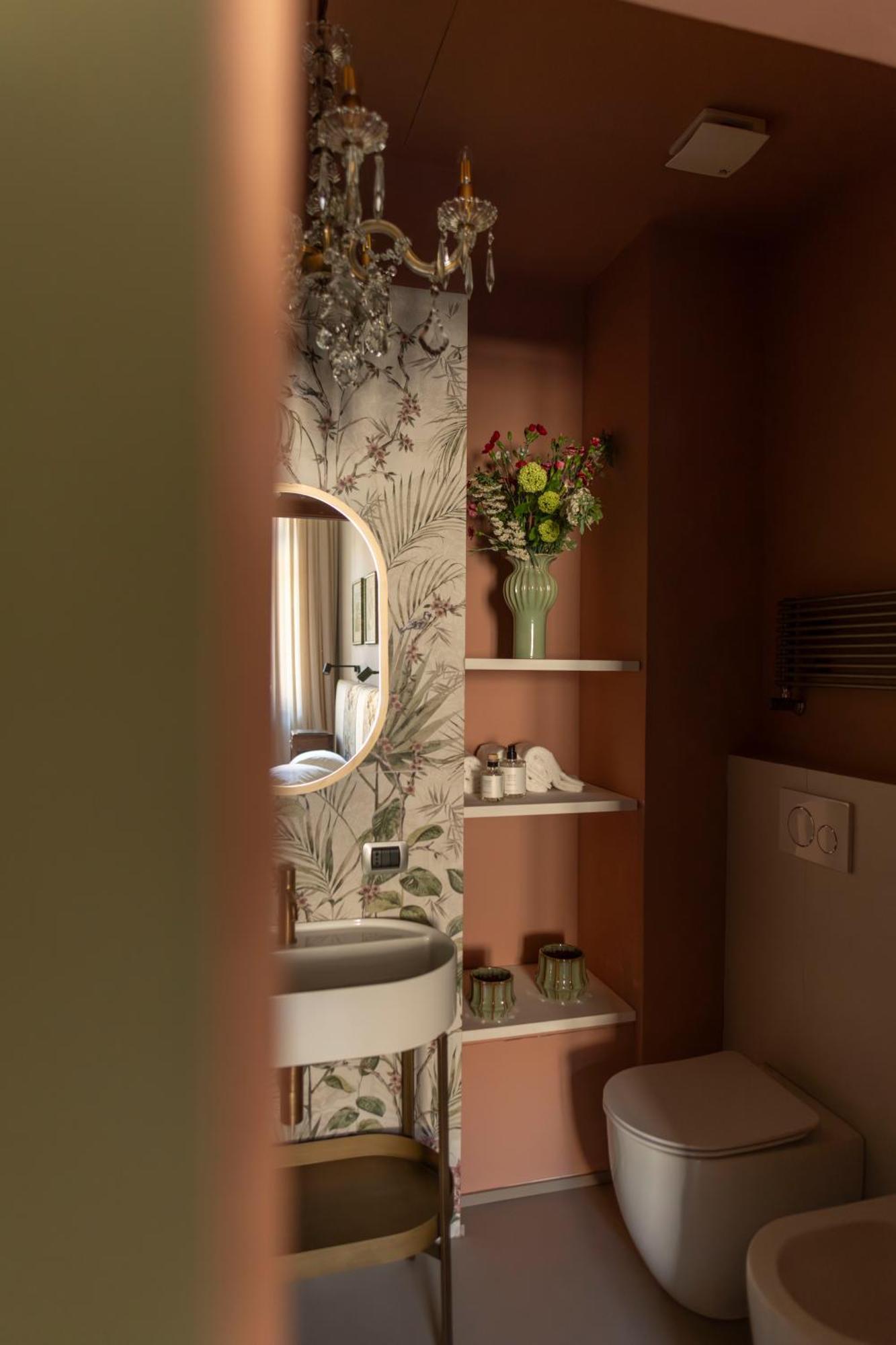 Alma Bed & Breakfast อัลบา ภายนอก รูปภาพ