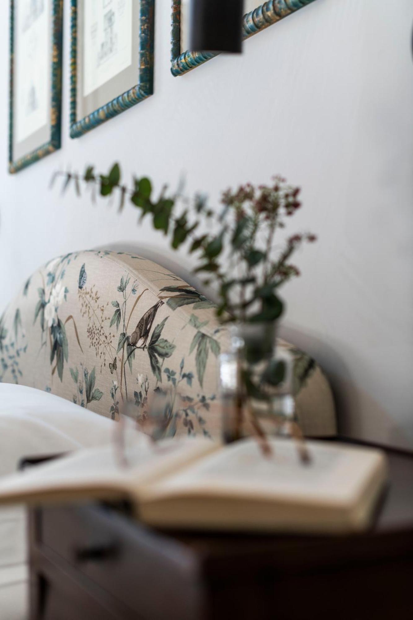 Alma Bed & Breakfast อัลบา ภายนอก รูปภาพ